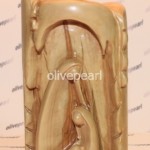 567_1561_olivewood_figurine_holy_family_candle_hf24h205a (1)