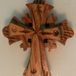 410_960_olivewood_magnet_cross_m31h045a