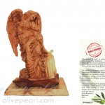 102_3992_olive_wood_annunciation_a19h28a