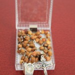 642_4186_olive_wood_water_rosary_r11c76wa