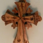 410_960_olivewood_magnet_cross_m31h045a