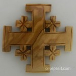 413_968_olivewood_magnet_jerusalem_cross_m33h065a