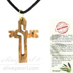 426_4349_olive_wood_cross_jesus_p75h031a